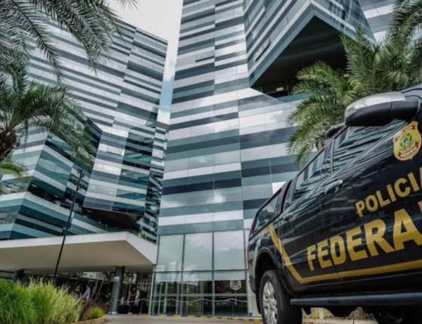 FENAPEF ACIONA A PF APÓS OFÍCIO DE DELEGADOS PLEITEANDO PREFERÊNCIA NA DESTINAÇÃO DE MATERIAIS